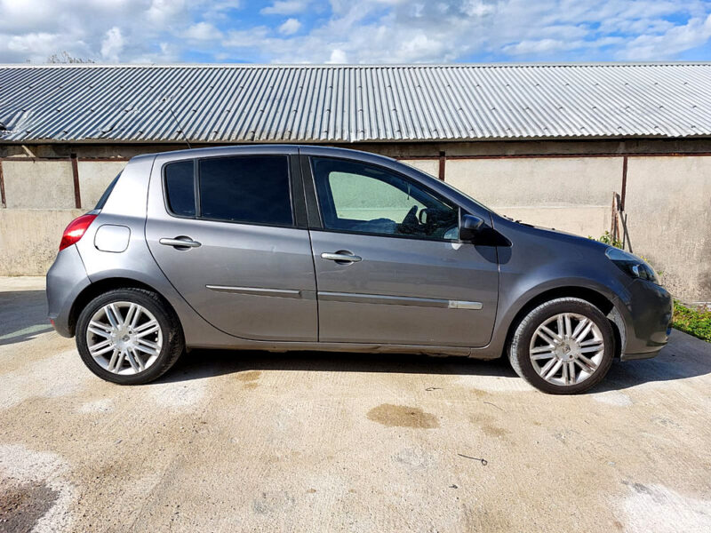 RENAULT CLIO III 2009