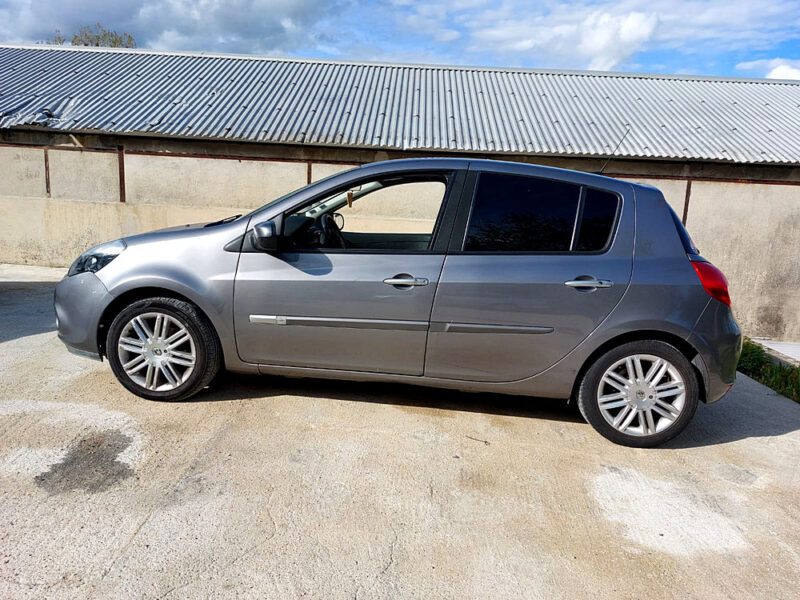 RENAULT CLIO III 2009