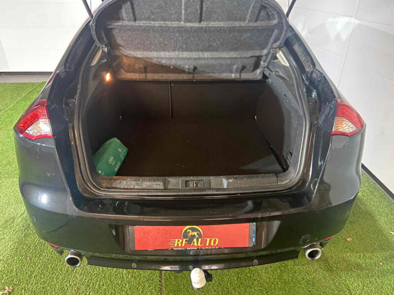 RENAULT LAGUNA III 2011 2.0 131cv