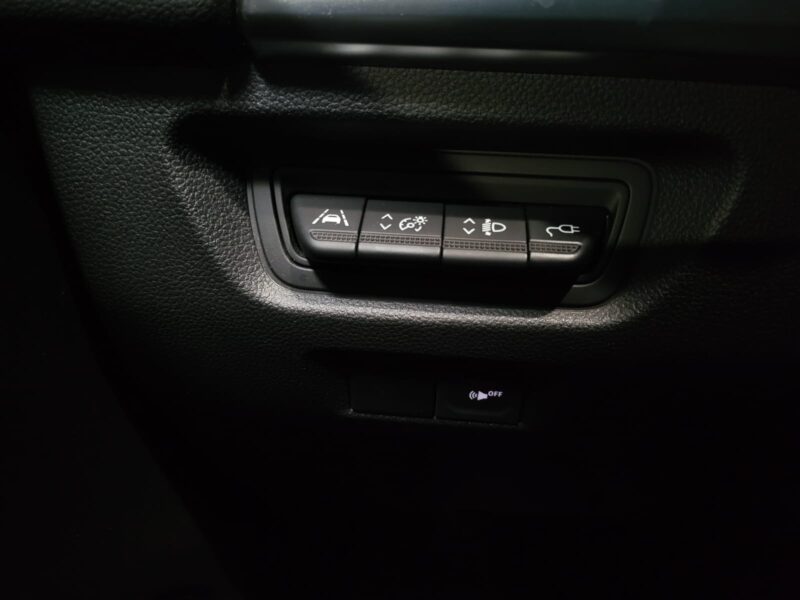 RENAULT ZOE 135cv INTENS Achat intégral - Full Options