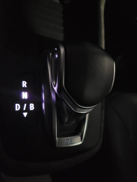 RENAULT ZOE 135cv INTENS Achat intégral - Full Options