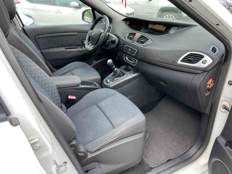 RENAULT Grand Scenic III 2010