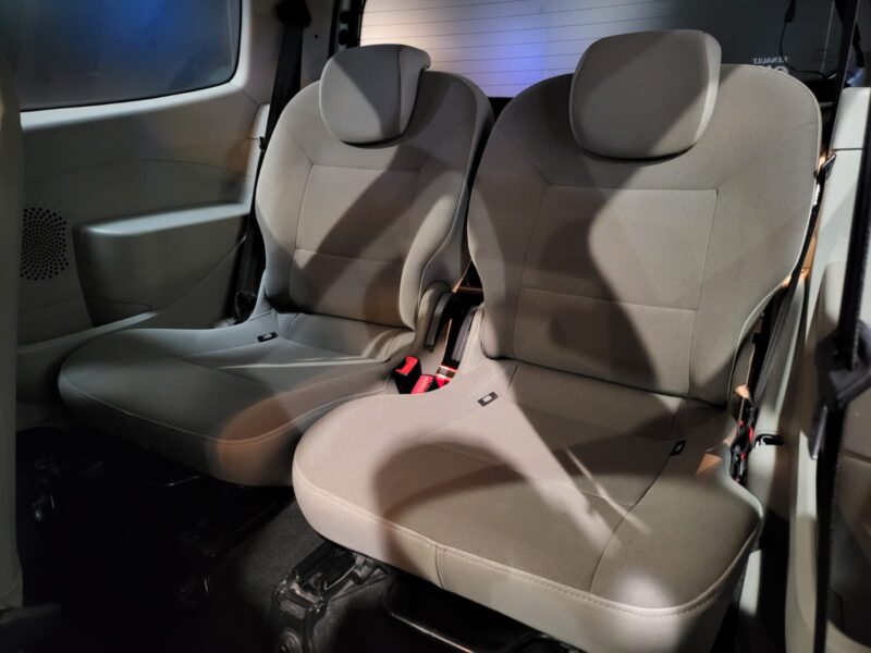 RENAULT TWINGO 1.2 16V 75cv FINITION AUTHENTIQUE