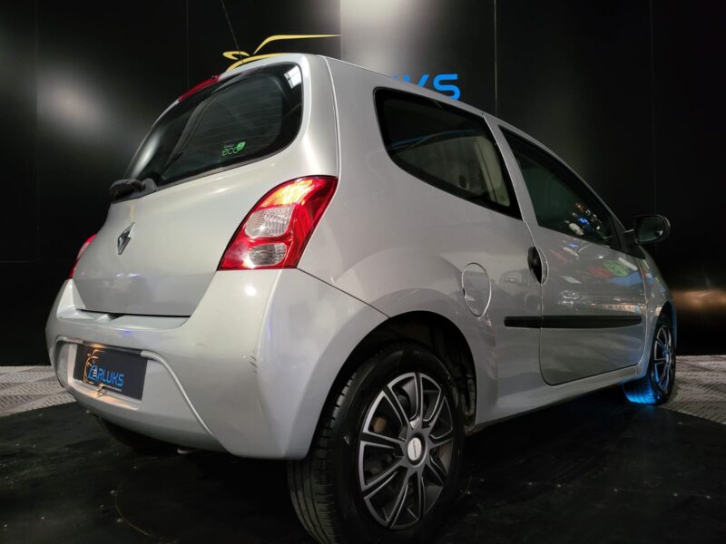 RENAULT TWINGO 1.2 16V 75cv FINITION AUTHENTIQUE