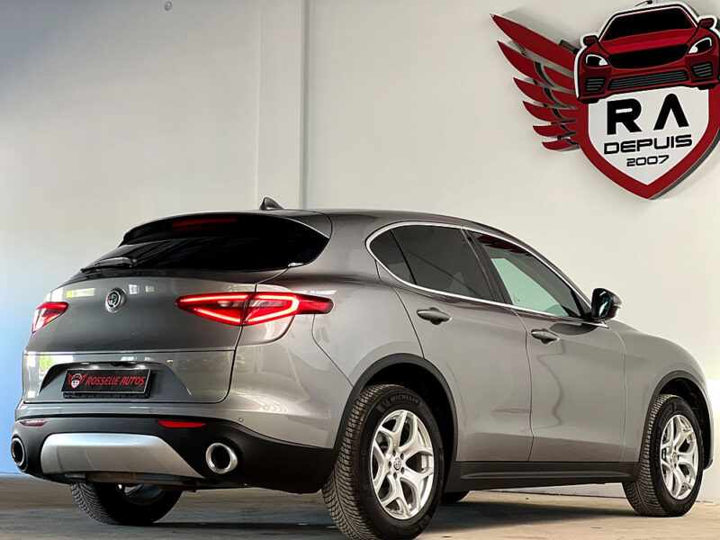 ALFA ROMEO STELVIO 2.0 280CH Tubo 16V Super Q4