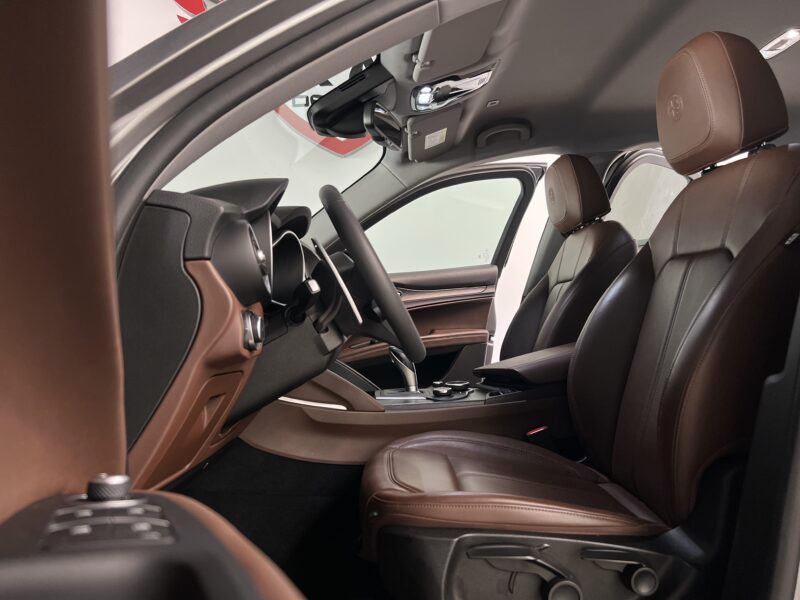 ALFA ROMEO STELVIO 2.0 280CH Tubo 16V Super Q4