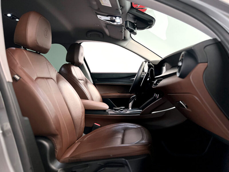 ALFA ROMEO STELVIO 2.0 280CH Tubo 16V Super Q4