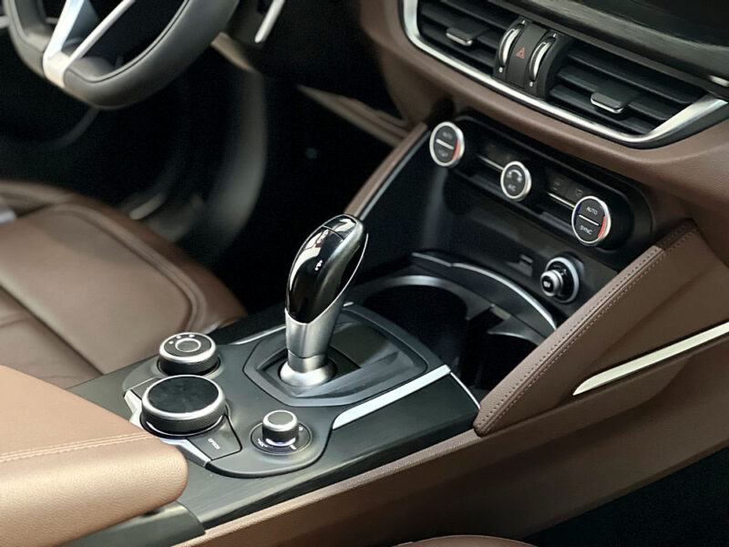 ALFA ROMEO STELVIO 2.0 280CH Tubo 16V Super Q4