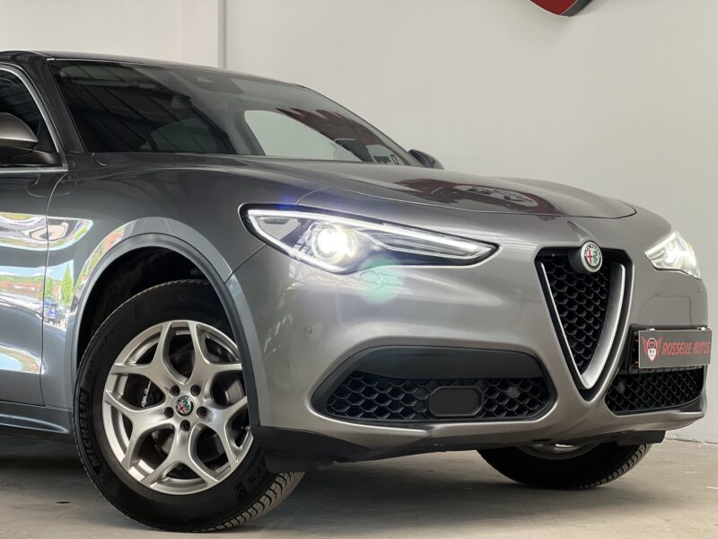 ALFA ROMEO STELVIO 2.0 280CH Tubo 16V Super Q4