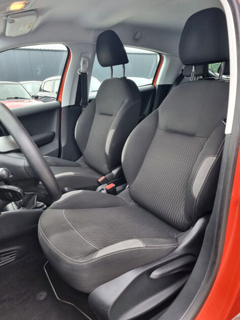 PEUGEOT 208 1.6 HDi 75 Active