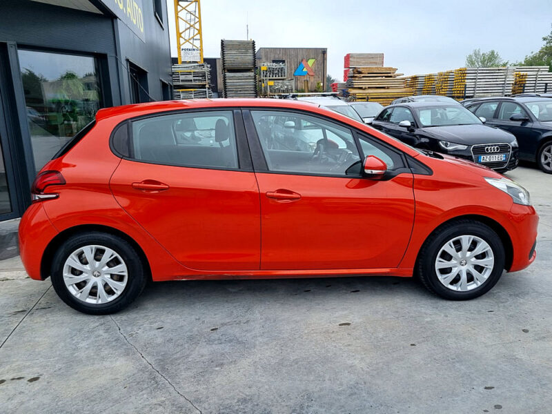 PEUGEOT 208 1.6 HDi 75 Active