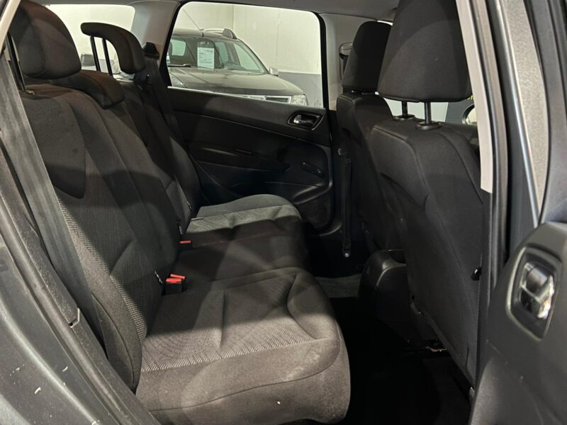 PEUGEOT 308 SW I 2011