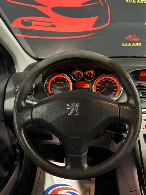 PEUGEOT 308 SW I 2011