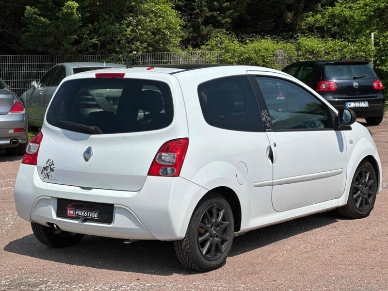 Renault Twingo 1.2L 75 CV Night & Day / Toit Panoramique