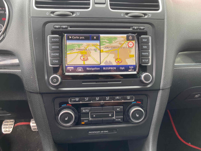 VOLKSWAGEN GOLF VI 2.0 GTI 210