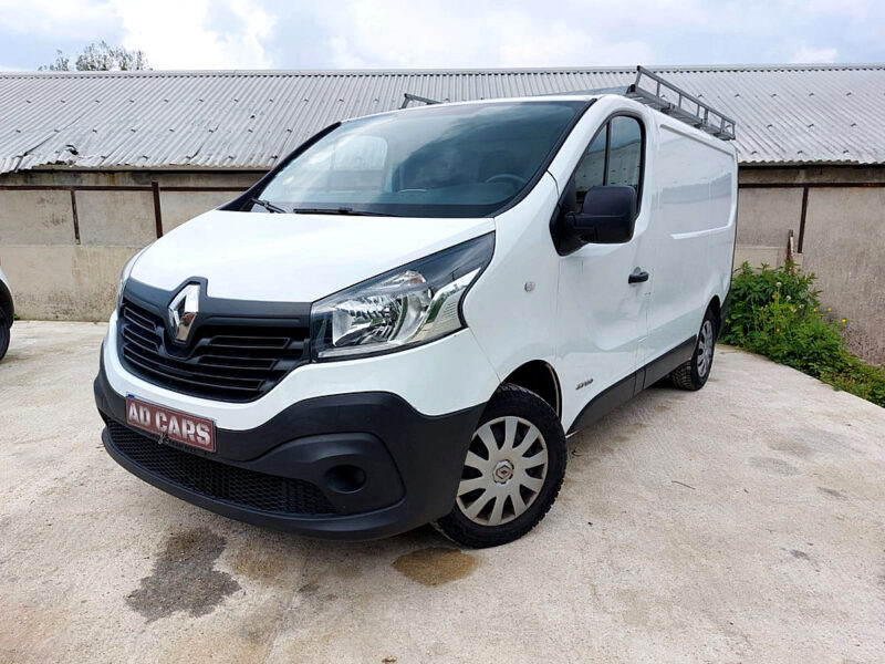 RENAULT TRAFIC III Camionnette 2017
