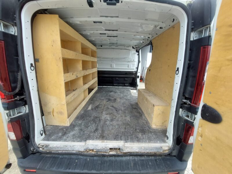 RENAULT TRAFIC III Camionnette 2017