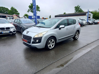 PEUGEOT 3008 Monospace 2010