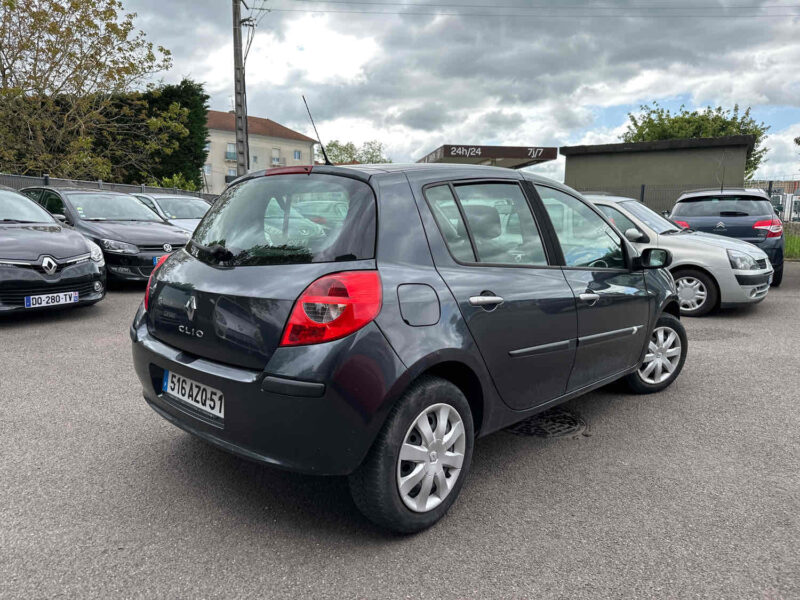 RENAULT CLIO III 2008