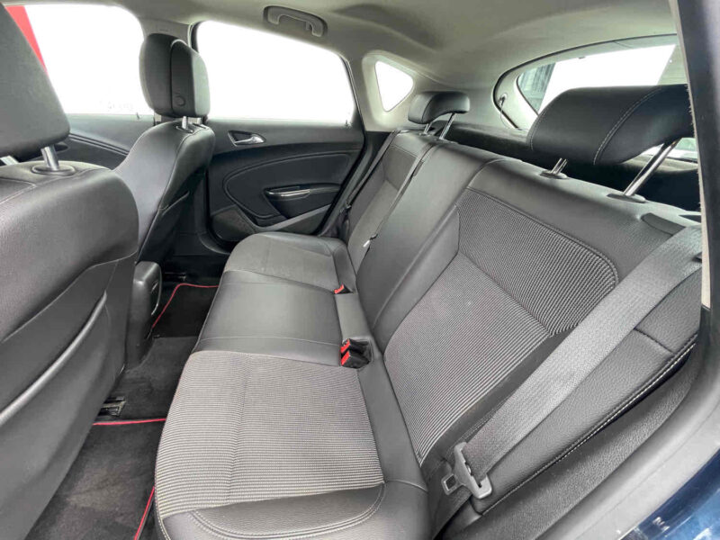 OPEL ASTRA J Toit Ouvrant Panoramique 