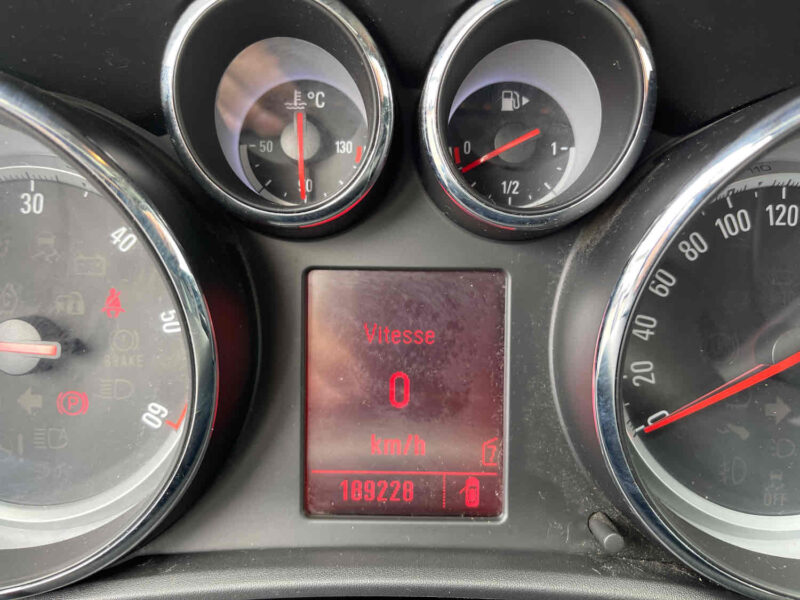 OPEL ASTRA J Toit Ouvrant Panoramique 