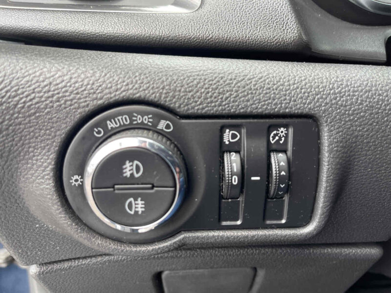 OPEL ASTRA J Toit Ouvrant Panoramique 