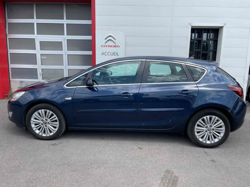 OPEL ASTRA J Toit Ouvrant Panoramique 