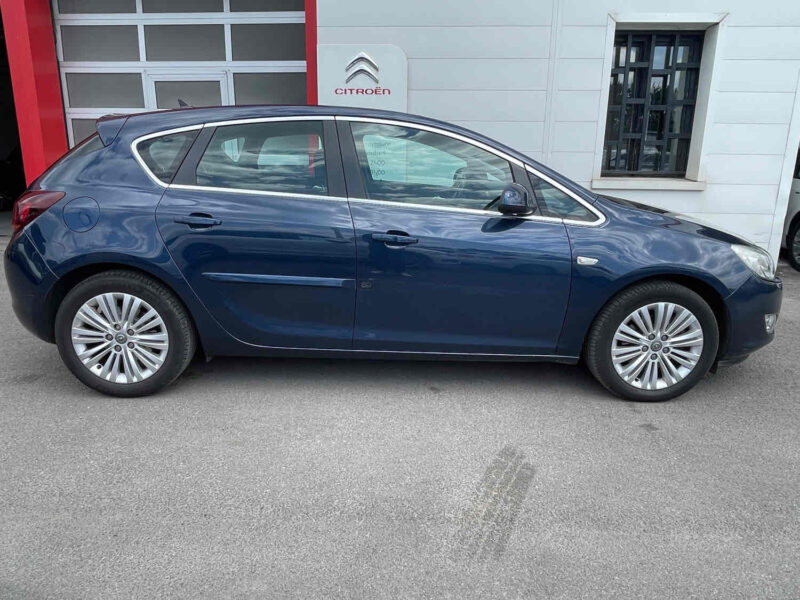 OPEL ASTRA J Toit Ouvrant Panoramique 