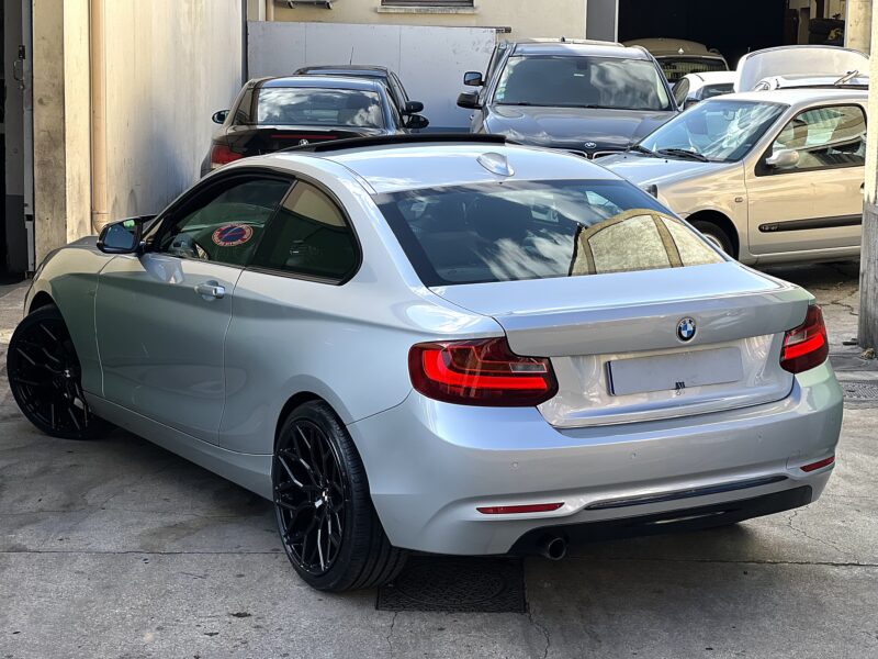BMW SERIE 218D COUPE SPORT EDITION