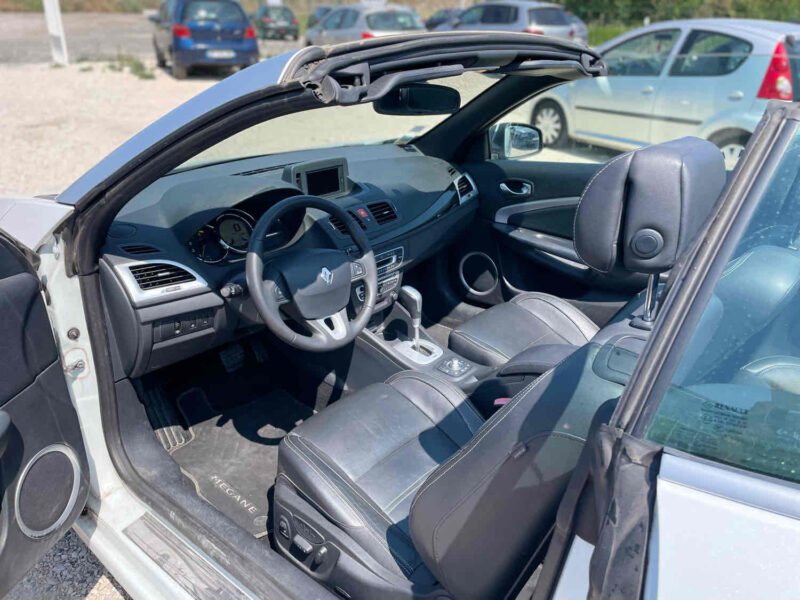 RENAULT Mégane III Coupé Cabriolet 1.5 dCi 110 cv Boîte auto