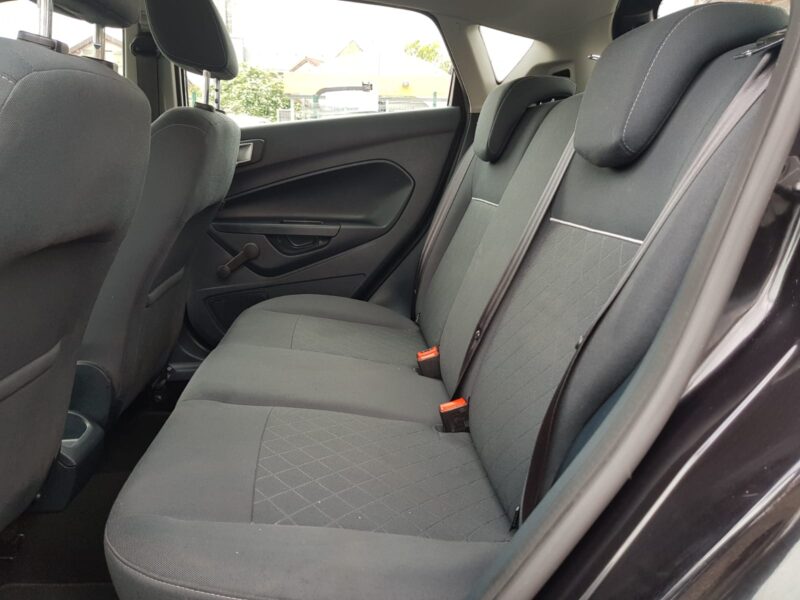 FORD FIESTA V 1.25i 82CV TREND