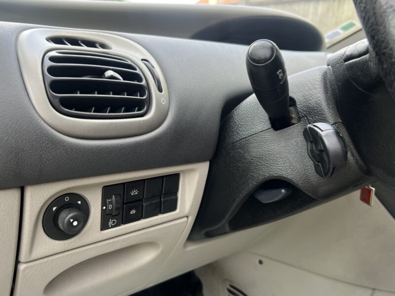 CITROEN PICASSO XSARA 1.6 HDI 90 Cv EXCLUSIVE / 1ERE MAIN 82 600 Kms TOIT OUVRANT - Garantie1an