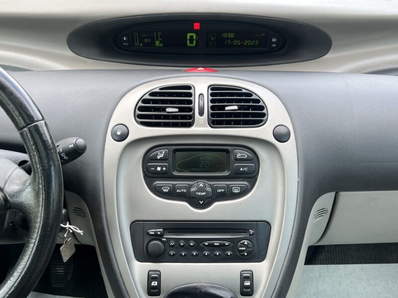 CITROEN PICASSO XSARA 1.6 HDI 90 Cv EXCLUSIVE / 1ERE MAIN 82 600 Kms TOIT OUVRANT - Garantie1an