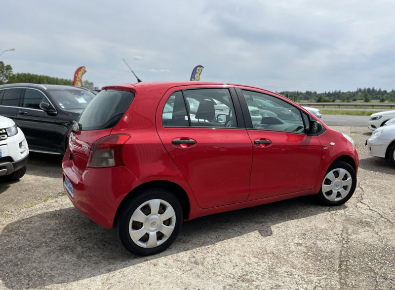 TOYOTA YARIS 2008