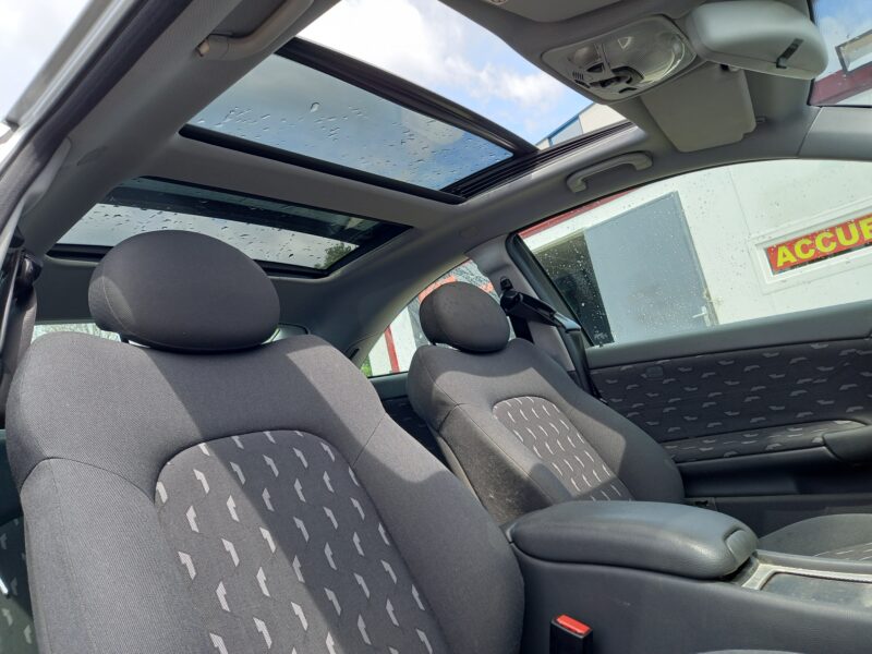 MERCEDES CLASSE C Coupé 2003