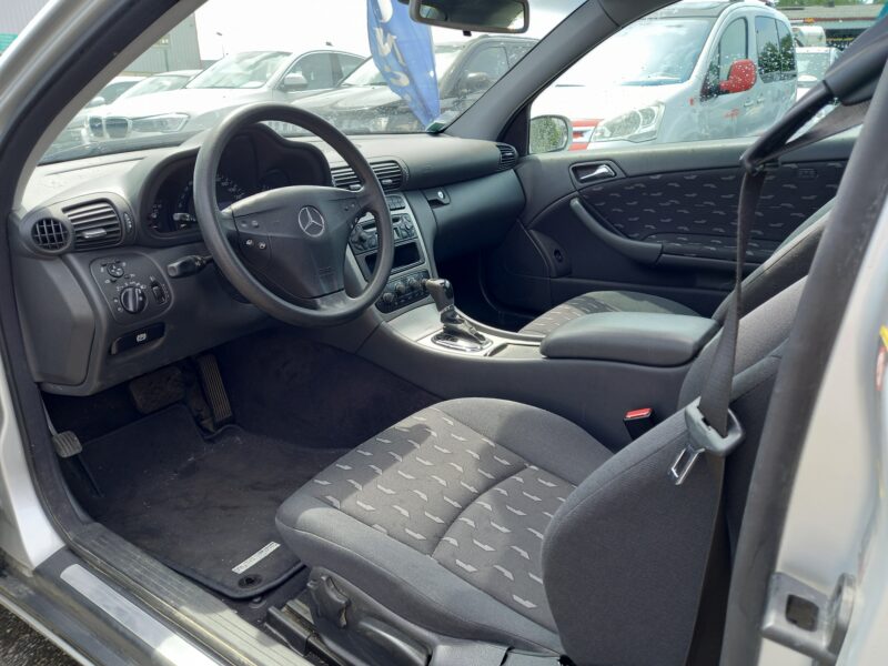 MERCEDES CLASSE C Coupé 2003