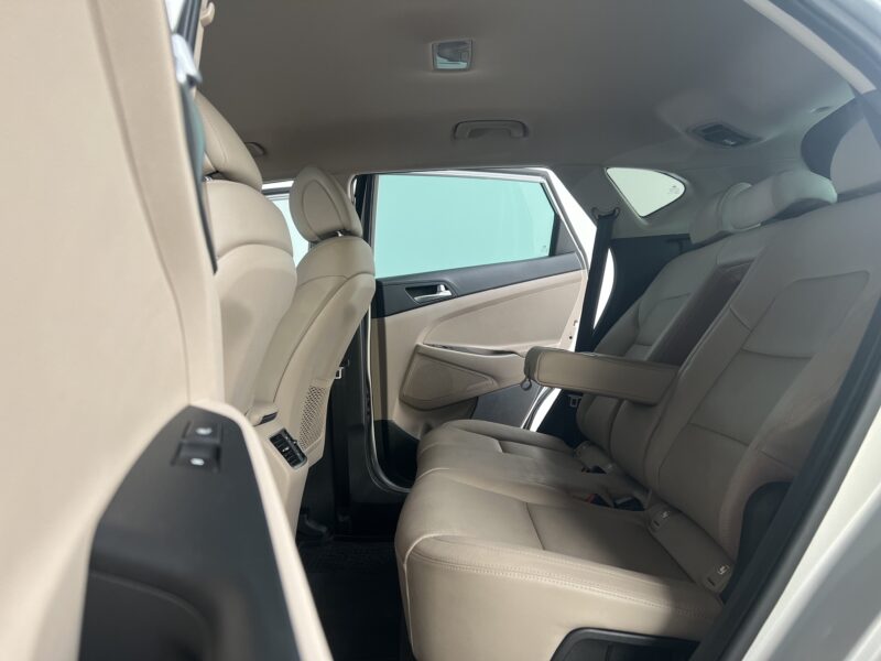 HYUNDAI TUCSON  EXECUTIVE 1.7 CRDI 116CH