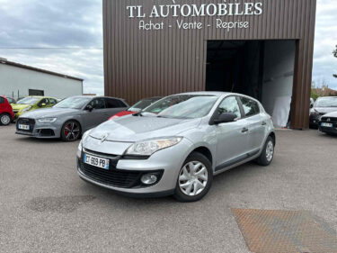 RENAULT MEGANE III  2013