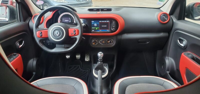 RENAULT TWINGO III 2015
