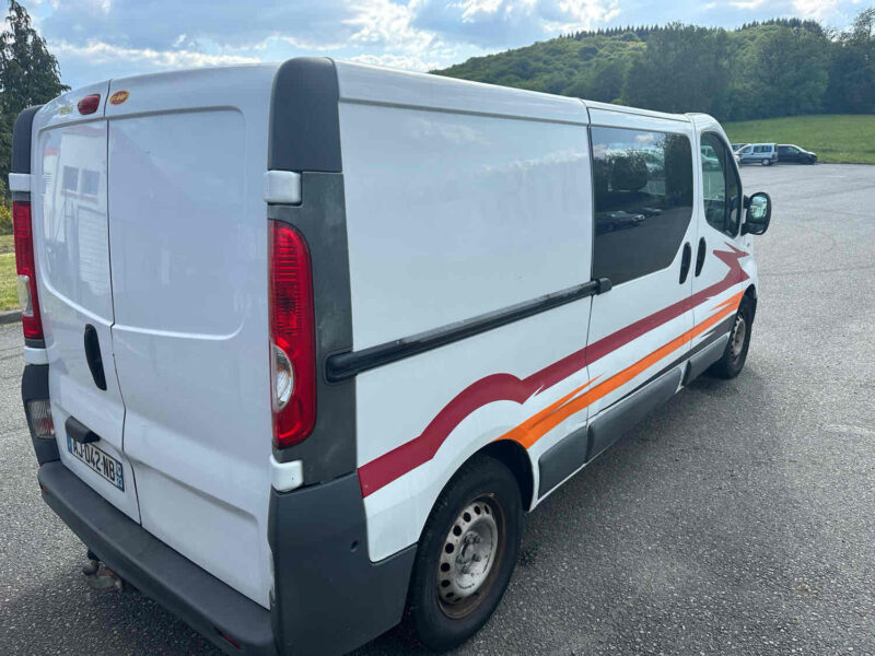 RENAULT TRAFIC II Camionnette 2009