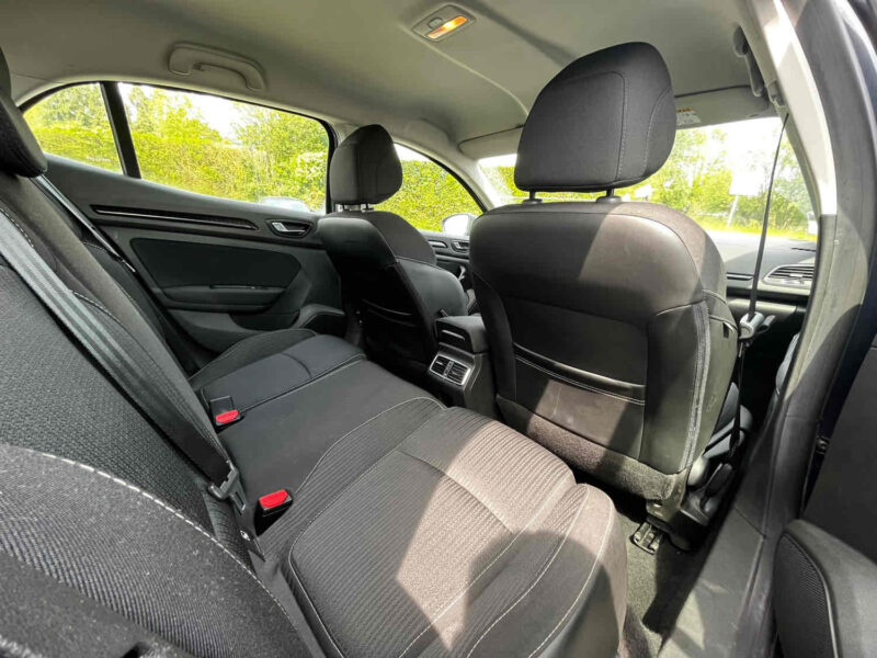 RENAULT MEGANE IV 2016