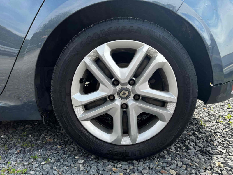 RENAULT MEGANE IV 2016