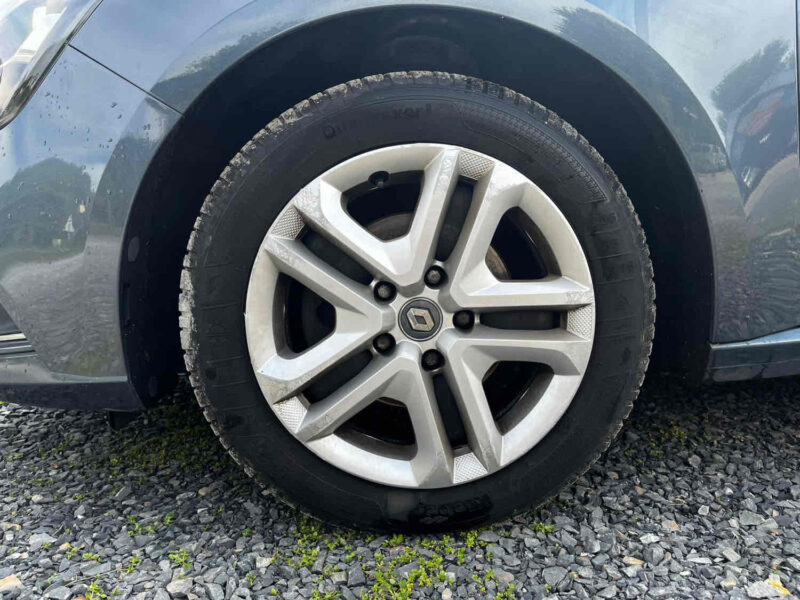 RENAULT MEGANE IV 2016