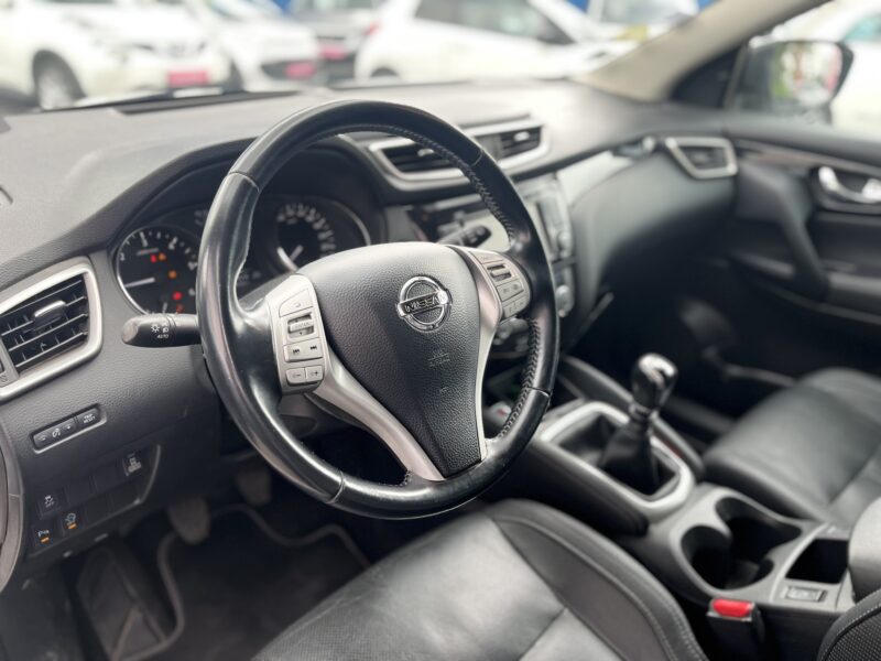 NISSAN QASHQAI II SUV 2014