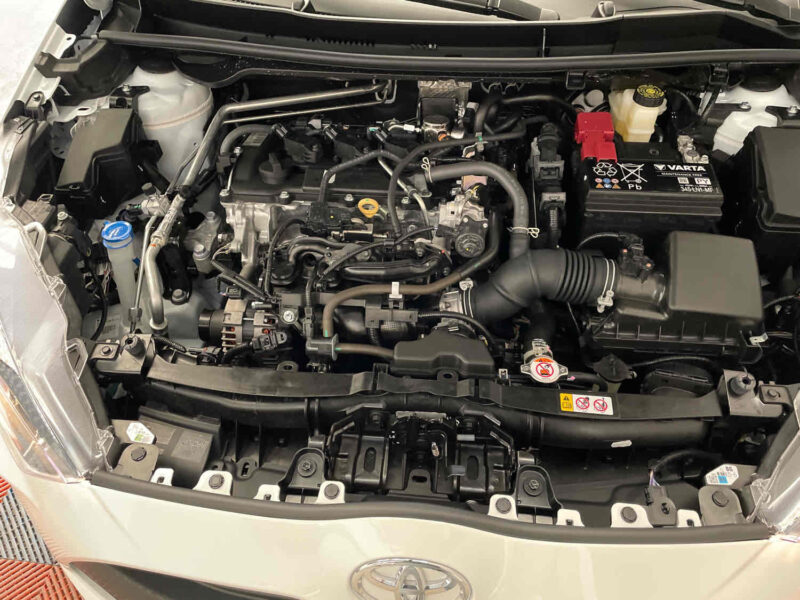 TOYOTA YARIS 1.5 1490cm3 125cv