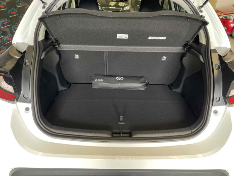 TOYOTA YARIS 1.5 1490cm3 125cv