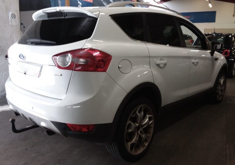 FORD KUGA 2.0 TDCI 136 Cv 4x4 TITANIUM / 1ERE MAIN 63 800 Kms - Garantie1an