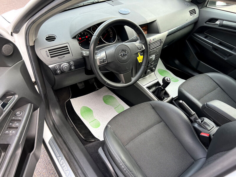 OPEL ASTRA H III 1.8 125 Cv 5 PORTES / CLIM AUTO REGULATEUR BLUETOOTH - Garantie1an