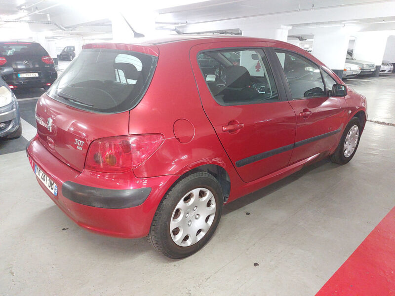PEUGEOT 307 2.0 90 KIT DISTRI POMPE NEUVE RIEN A PREVOIR