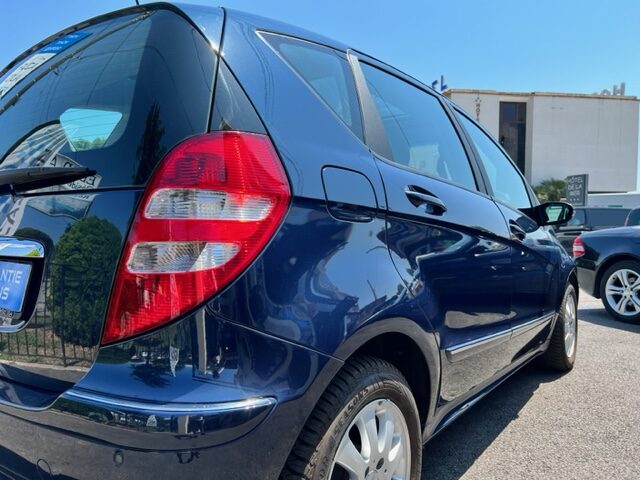 MERCEDES BENZ A 170 ELEGANCE 116CH CVT AUTOMATIQUE